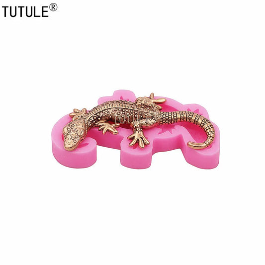 Lizard Flexible Silicone Mold Use with Resin,Use with Resin,Polymer Clays,3D Lizard Gecko Shape Design Food-Grade Silicone Mold